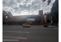 Locales y Bodegas, Venta, Bogotá - $1.870.000.000