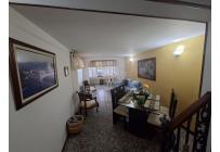Casas, Venta, Primero de Mayo - $380.000.000