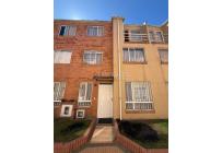 Casas, Alquiler, Bogotá - $2.400.000