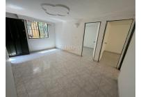 Apartamentos, Alquiler, Alcázares - $900.000