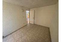 Apartamentos, Alquiler, Alcázares - $900.000