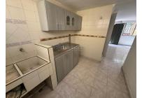Apartamentos, Alquiler, Alcázares - $900.000