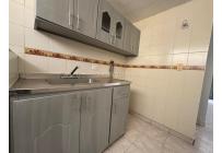 Apartamentos, Alquiler, Alcázares - $900.000