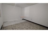 Locales y Bodegas, Alquiler, Alfonso López - $1.800.000