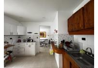Casas, Venta, Miraflores - $360.000.000