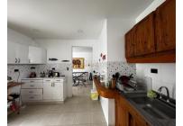 Casas, Venta, Miraflores - $360.000.000