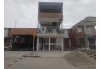Apartamentos, Alquiler, Candelaria - $700.000