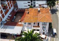 Casas, Venta, Centenario - $1.980.000.000