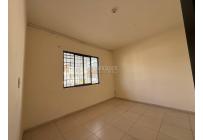 Apartamentos, Alquiler, El Jardín - $900.000
