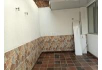 Oficinas y Consultorios, Alquiler, San Vicente - $1.200.000
