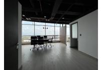 Oficinas y Consultorios, Alquiler, Centro Ccial. Jardín Plaza - $7.000.000
