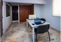 Oficinas y Consultorios, Alquiler, Capri - $6.000.000