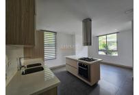 Apartamentos, Venta, Cristales - $420.000.000