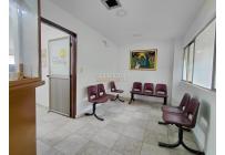 Oficinas y Consultorios, Alquiler, Versalles - $1.900.000