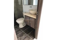 Apartamentos, Alquiler, La Hacienda - $2.500.000
