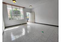 Casas, Alquiler, Granada - $5.000.000