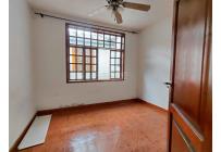 Casas, Alquiler, Granada - $5.000.000