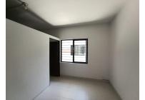 Locales y Bodegas, Alquiler, La Flora - $5.500.000