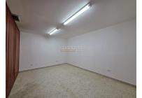 Oficinas y Consultorios, Alquiler, Granada - $3.000.000
