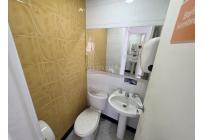 Locales y Bodegas, Alquiler, Granada - $6.000.000