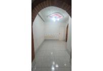 Casas, Alquiler, Giron - $1.300.000