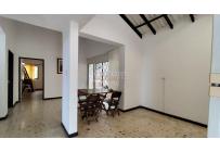 Casas, Alquiler, Cristales - $2.500.000