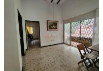 Casas, Alquiler, Cristales - $2.500.000