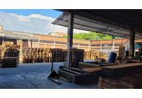 Locales y Bodegas, Alquiler, Las Delicias - $33.000.000