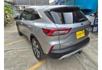 Ford Escape 2024 - $121.990.000