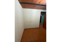 Apartamentos, Alquiler, Salomia - $800.000