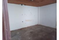 Locales y Bodegas, Alquiler, Caldas - $5.000.000