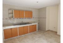 Casas, Alquiler, Primero de Mayo - $3.000.000