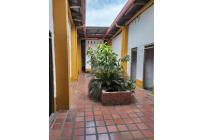 Casas, Venta, San Cayetano - $680.000.000