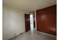 Apartamentos, Alquiler, Alcázares - $800.000