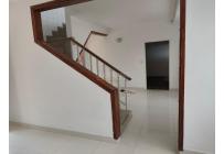 Casas, Alquiler, Miraflores - $7.500.000