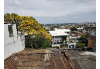 Casas, Alquiler, Miraflores - $7.500.000