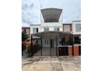 Casas, Alquiler, Ciudad Pacifica - $3.400.000