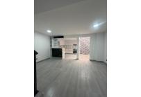 Casas, Alquiler, Ciudad Pacifica - $3.400.000