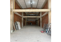 Locales y Bodegas, Venta, Bretaña - $900.000.000