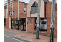 Casas, Alquiler, Bogotá - $3.000.000