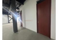 Locales y Bodegas, Alquiler, Madrid - $8.000.000